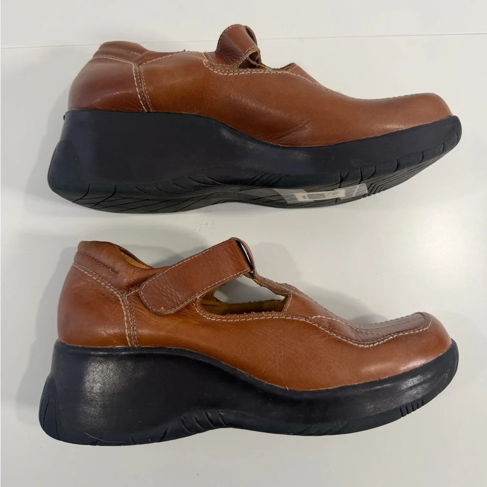 WANTED Vintage 90s Brown Leather Mary Jane Comfort‎ Shoe 8.5